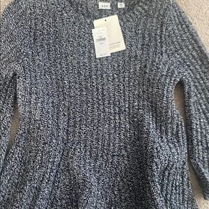 GAP Black and White Knit Sweater